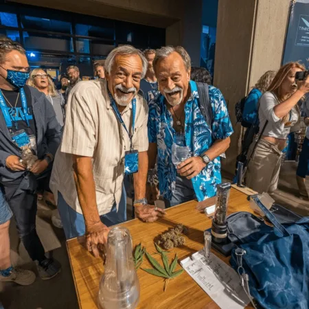 Cheech Chong Cannabis Comedy Steals the Show at El Paso Comic Con Don’t miss the buzz! Dive into Cheech Chong cannabis comedy at El Paso Comic Con—discover laughs, legends, and cannabis culture like never before.