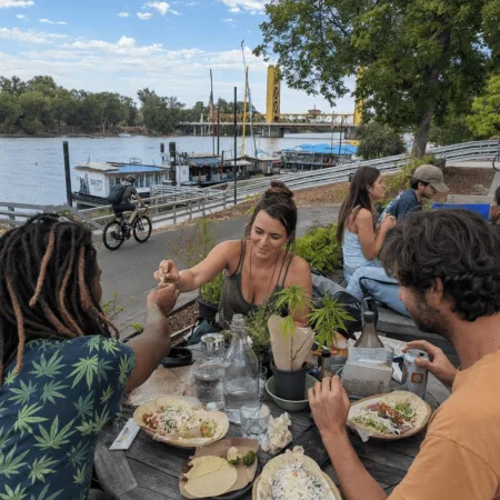 Sacramento Floating Restaurants: River Dining Meets California Cannabis Culture Ready for a unique dining trip? Discover Sacramento floating restaurants where fish tacos meet riverside vibes and laid-back cannabis culture—click in now!