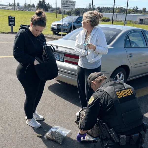 Breaking news: women arrested marijuana smuggling reveals an unbelievable plot you won’t believe. See what happened in this jaw-dropping arrest!