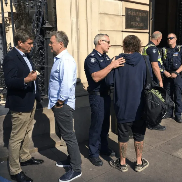 Australia Live News Updates: Industry Shakeups & Fresh Cannabis Perspectives Catch Australia live news updates for major headlines, Senate hearings, and exclusive breaking events. Don’t miss shocking developments—explore now!